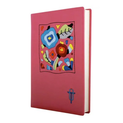 Щоденник недатований, "Вишивка квадрат", кремовий блок, лінія, А5, рожевий (Олеся Теліженко)